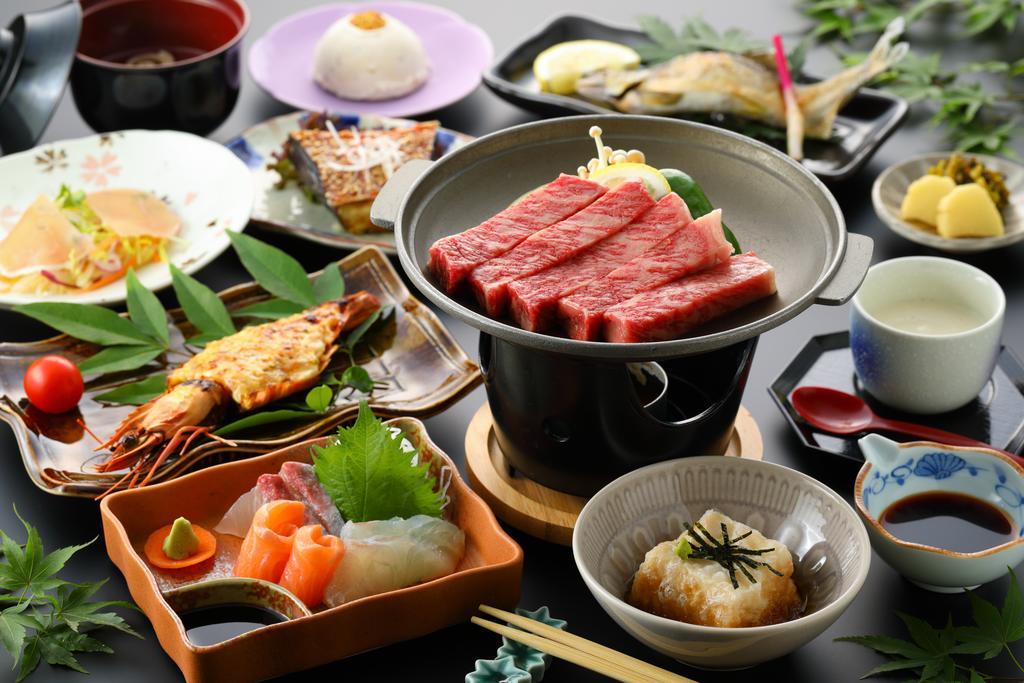 Ryokan Izumoya Yufu Zewnętrze zdjęcie
